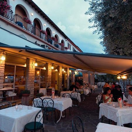 Hotel Fraderiana Torri Del Benaco Eksteriør billede