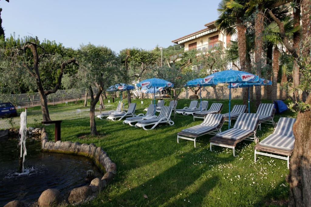 Hotel Fraderiana Torri Del Benaco Værelse billede